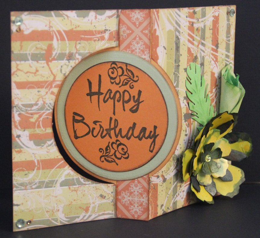 Circle Flip Card with cardstock from ScrapBerry’s